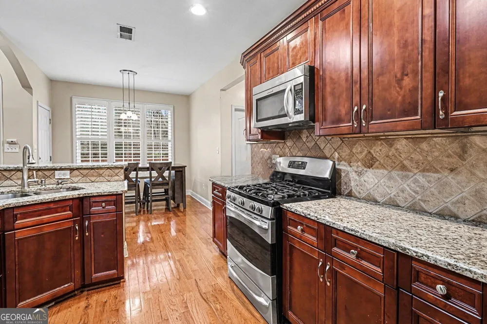 4597 Alpine DR SW Lilburn, GA 30047