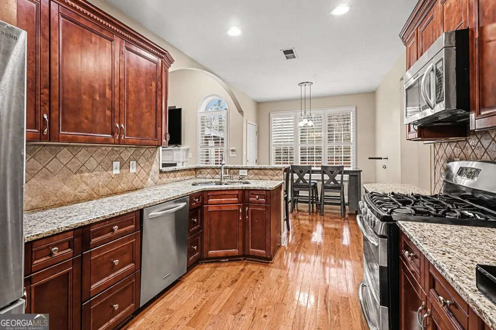 4597 Alpine DR SW Lilburn, GA 30047