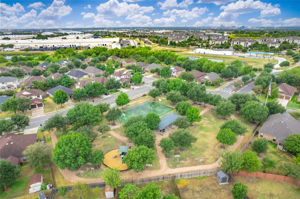 1017 Oatmeal Drive Pflugerville, TX 78660