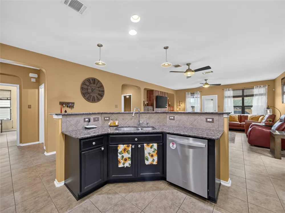 1017 Oatmeal Drive Pflugerville, TX 78660