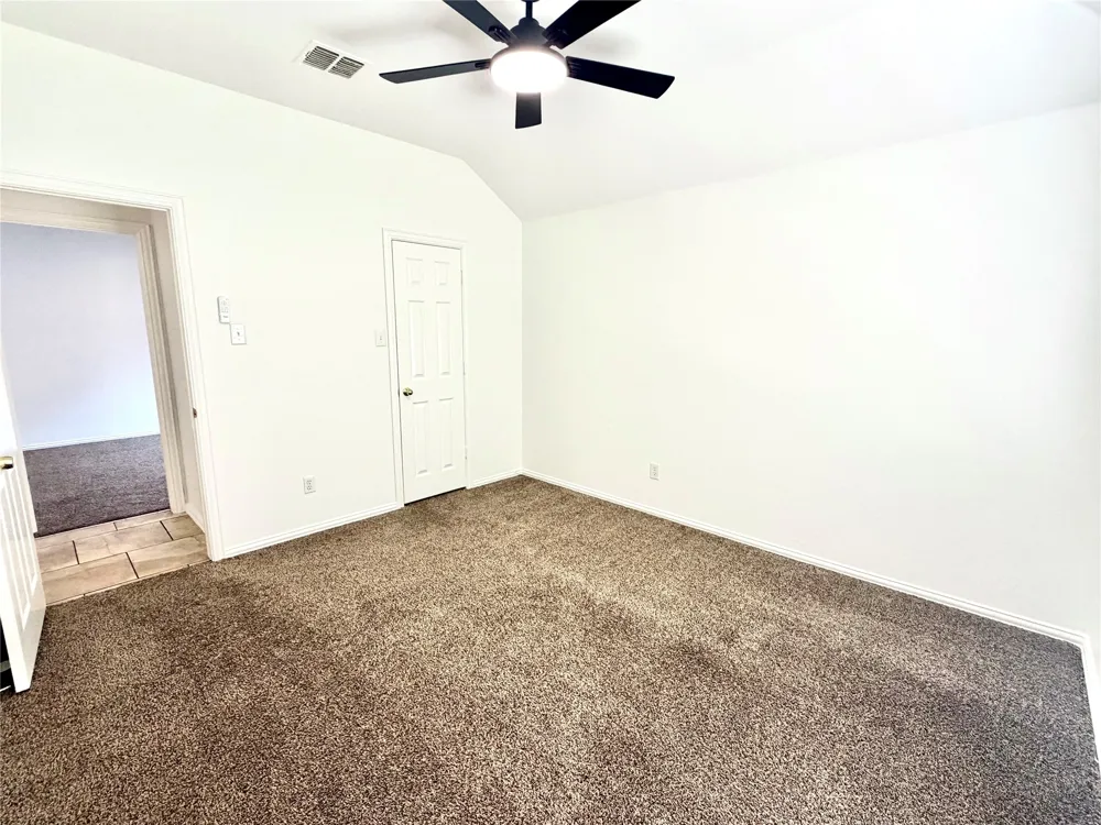 1584 Meadowview Corinth, TX 76210