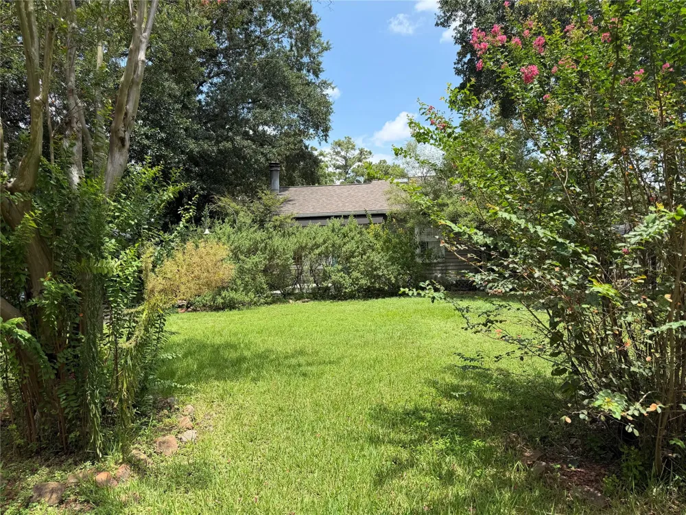 810 W 41st Street Houston, TX 77018