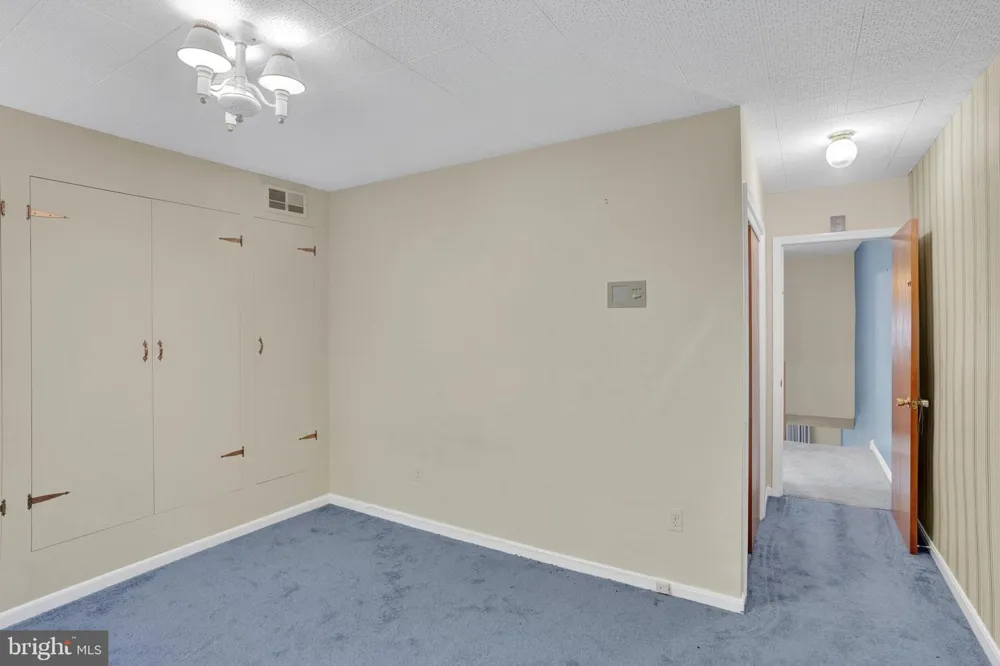 1243 STANWOOD STREET Philadelphia, PA 19111