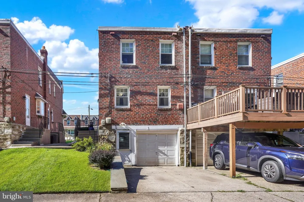 1243 STANWOOD STREET Philadelphia, PA 19111