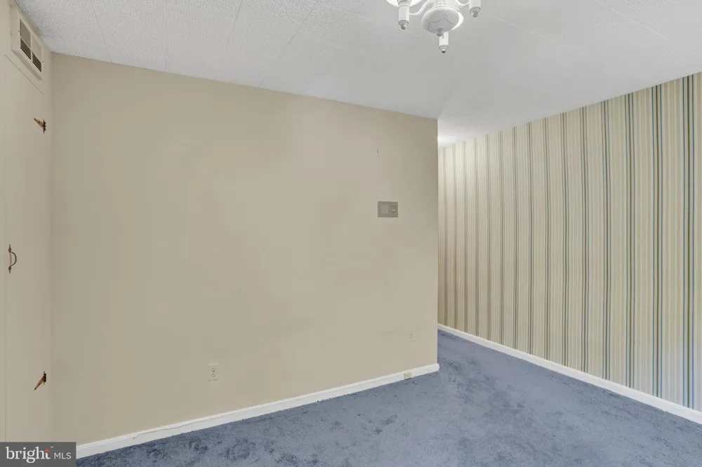 1243 STANWOOD STREET Philadelphia, PA 19111