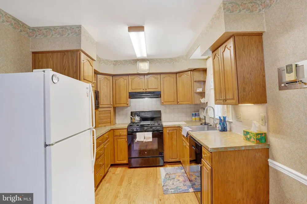 1243 STANWOOD STREET Philadelphia, PA 19111