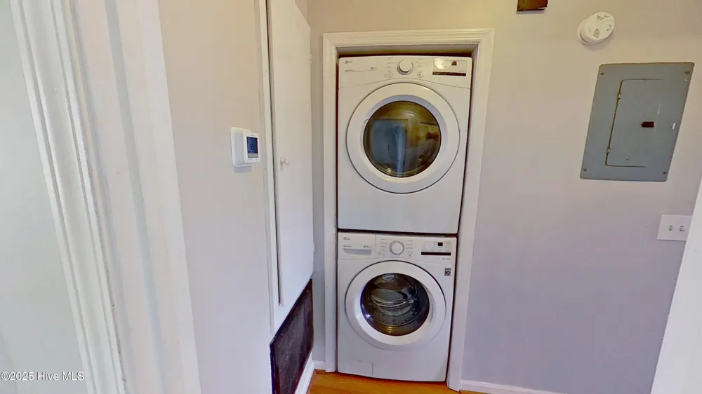 1253 Wellington Avenue #J Wilmington, NC 28401