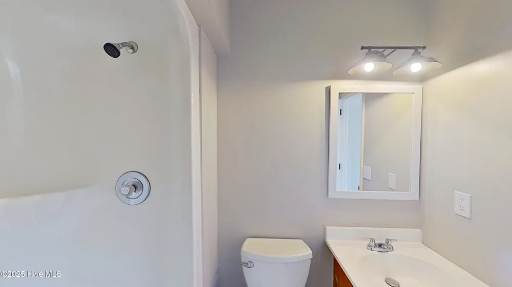 1253 Wellington Avenue #J Wilmington, NC 28401