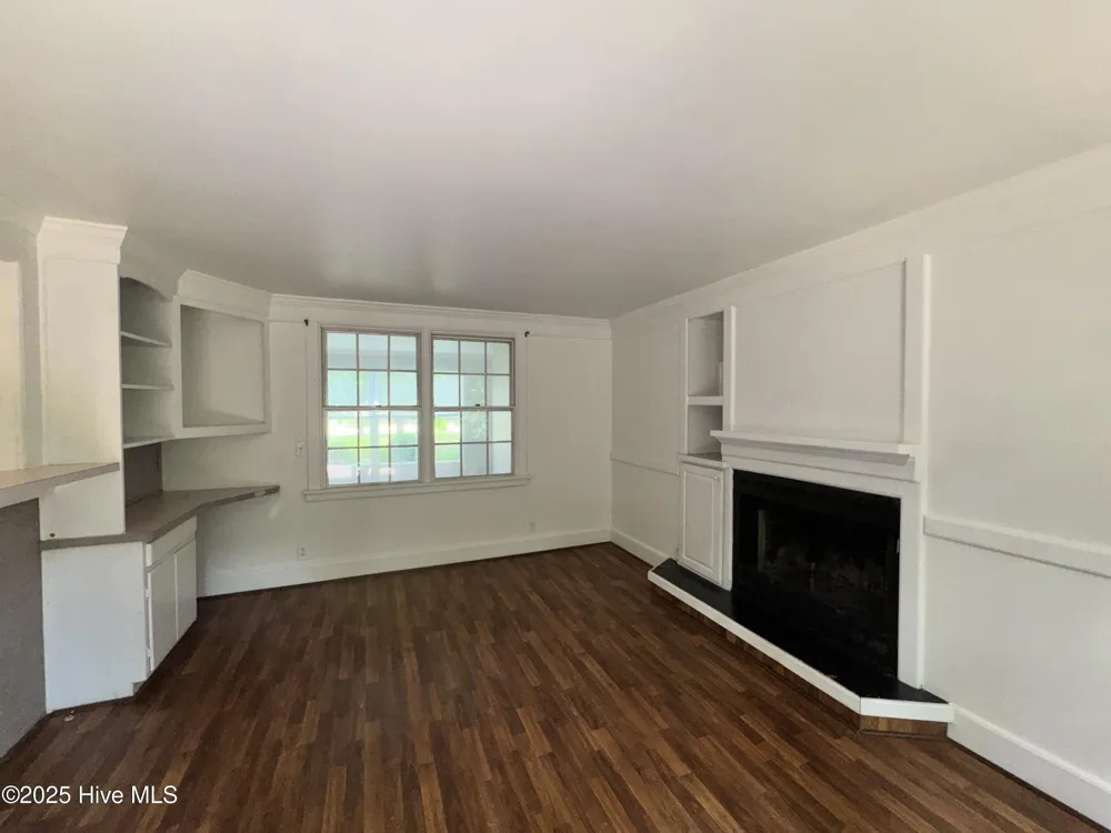 218 Edgewood Drive Jacksonville, NC 28546