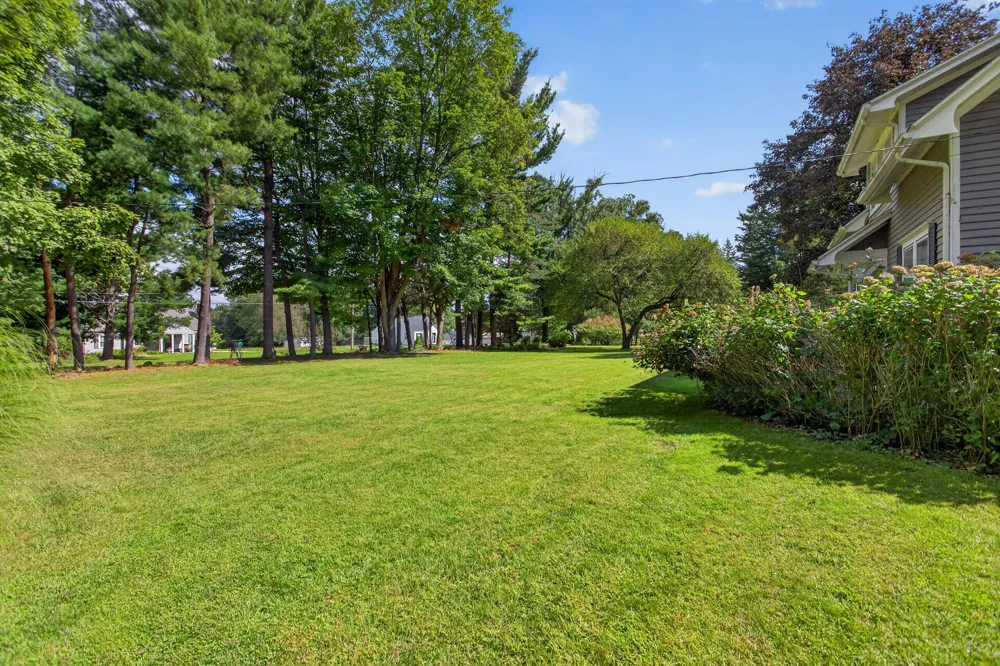 4723 Mccain Road Jackson, MI 49201