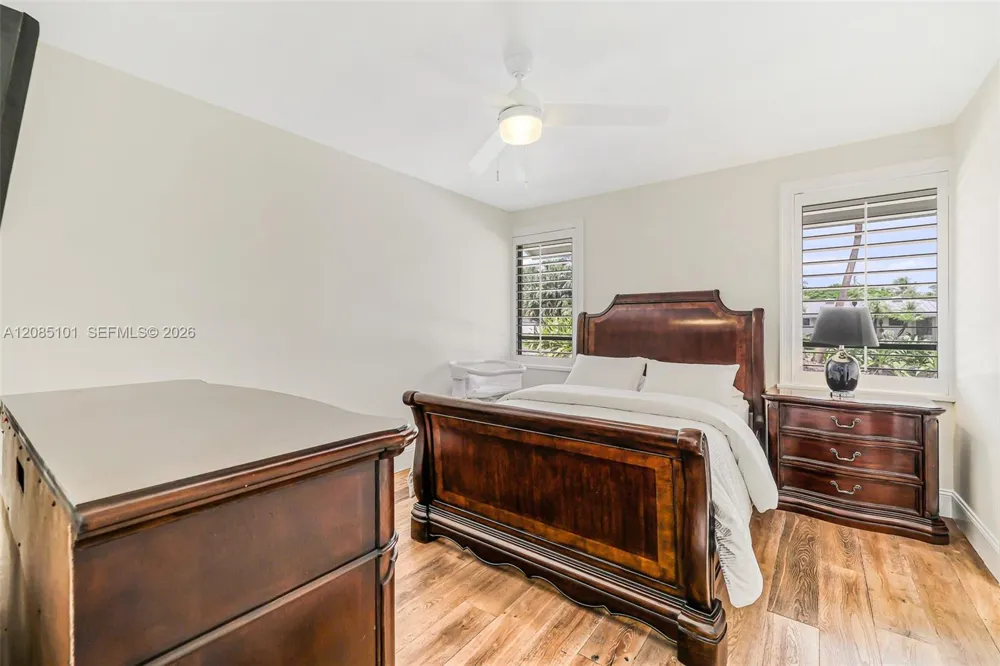 7730 SW 68 Terrace Miami, FL 33143