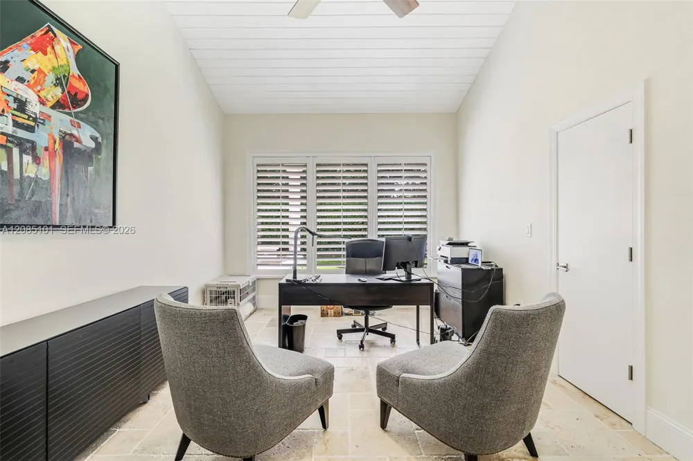 7730 SW 68 Terrace Miami, FL 33143