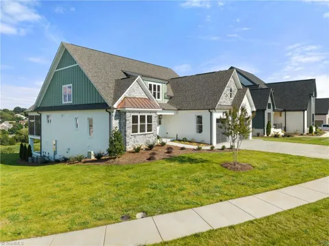 727 Royal Jasmine Court