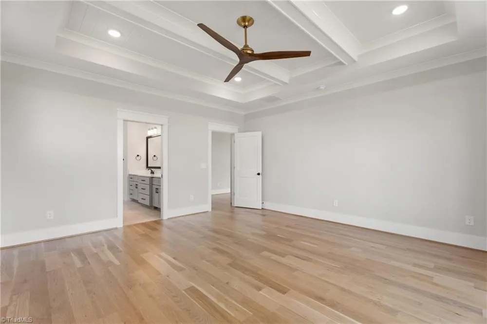 727 Royal Jasmine Court Winston-Salem, NC 27106
