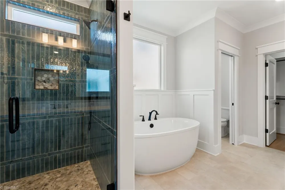 727 Royal Jasmine Court Winston-Salem, NC 27106