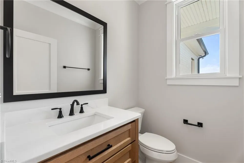 727 Royal Jasmine Court Winston-Salem, NC 27106