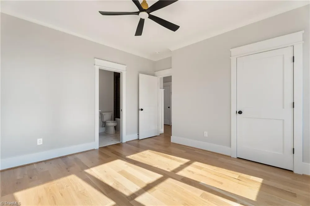 727 Royal Jasmine Court Winston-Salem, NC 27106