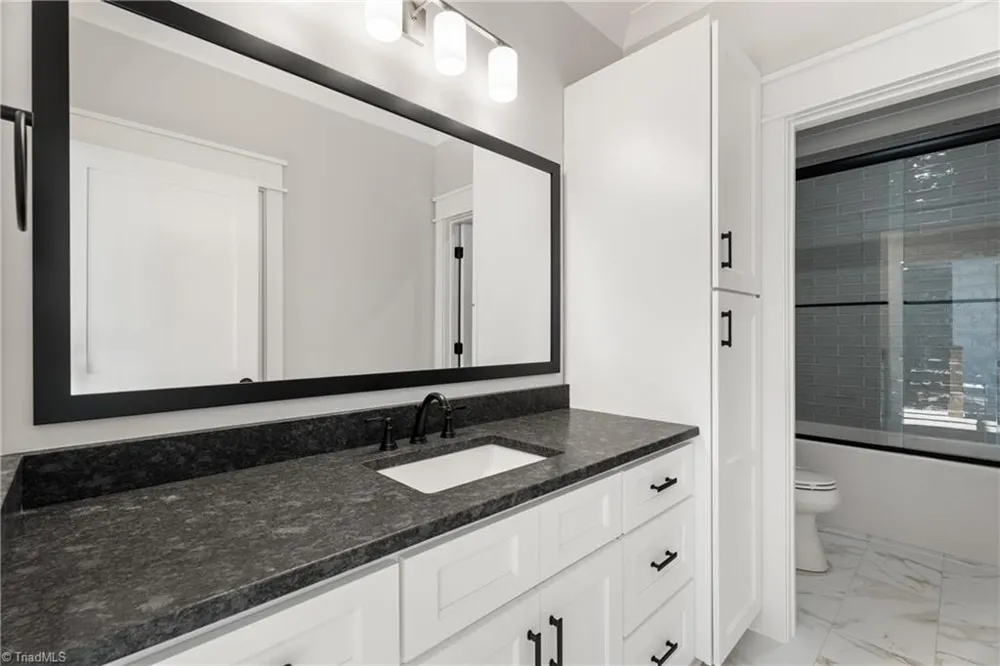 727 Royal Jasmine Court Winston-Salem, NC 27106