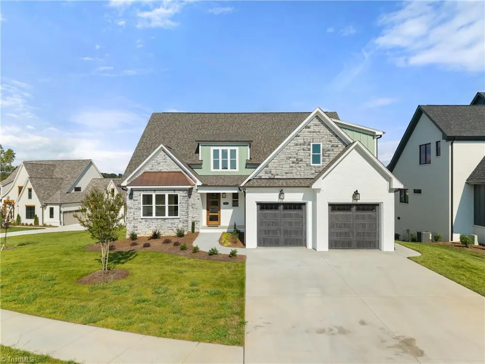 727 Royal Jasmine Court Winston-Salem, NC 27106