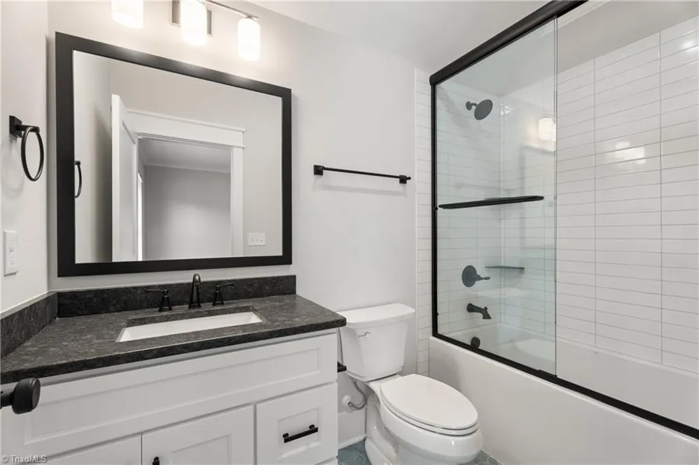 727 Royal Jasmine Court Winston-Salem, NC 27106