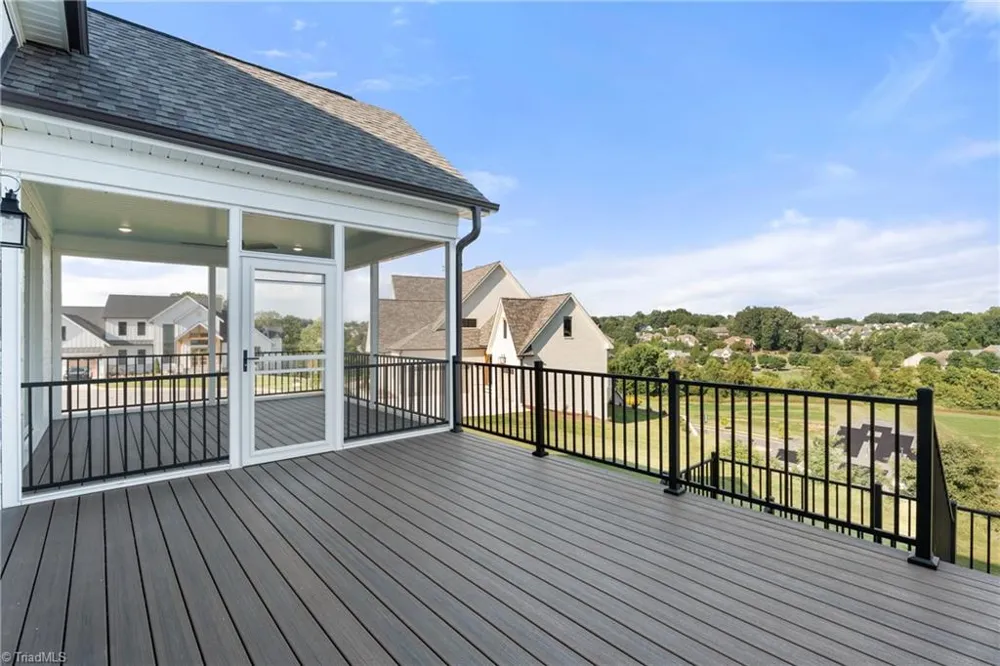 727 Royal Jasmine Court Winston-Salem, NC 27106