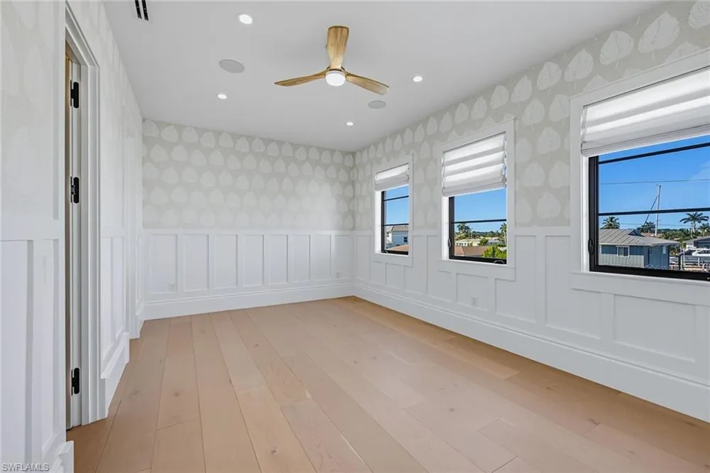 839 Chestnut Court Marco Island, FL 34145