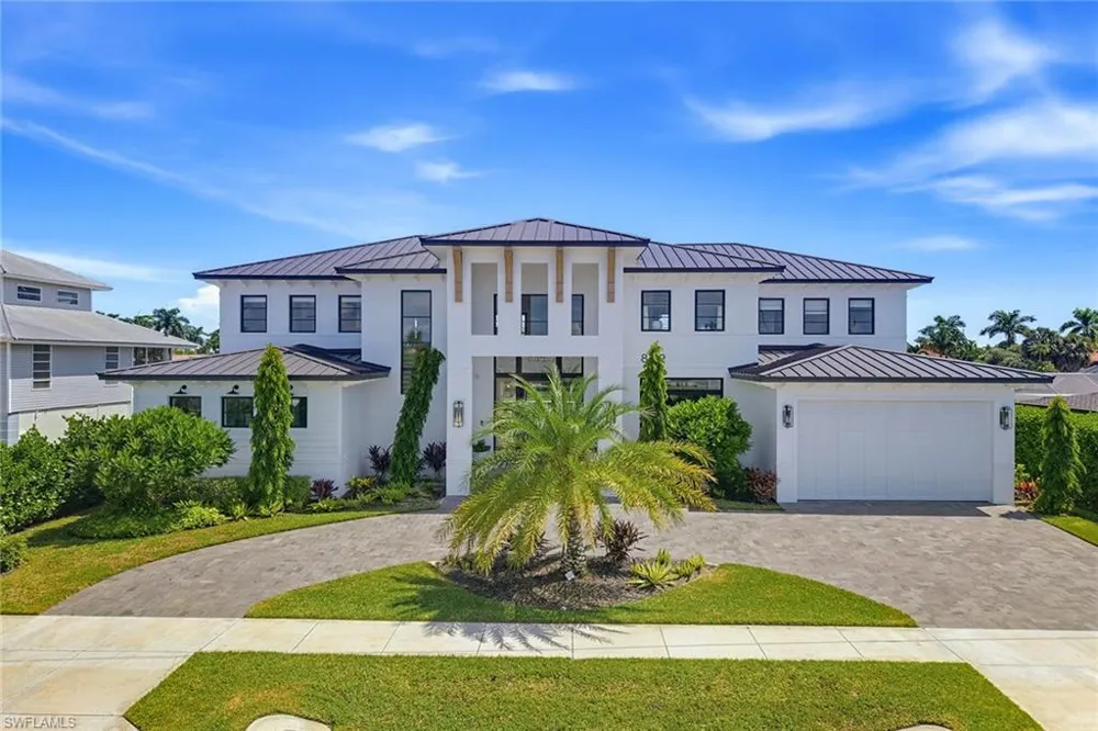 839 Chestnut Court Marco Island, FL 34145