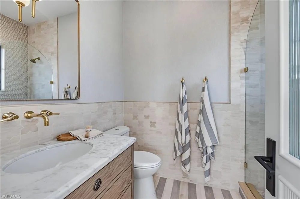 839 Chestnut Court Marco Island, FL 34145