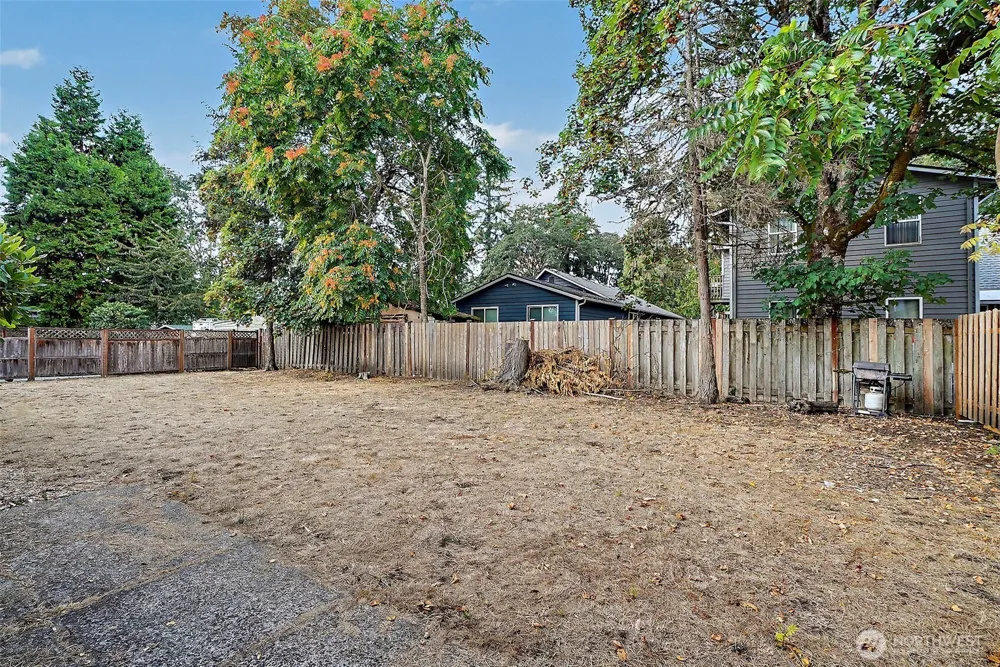 769 121st St S Tacoma, WA 98444