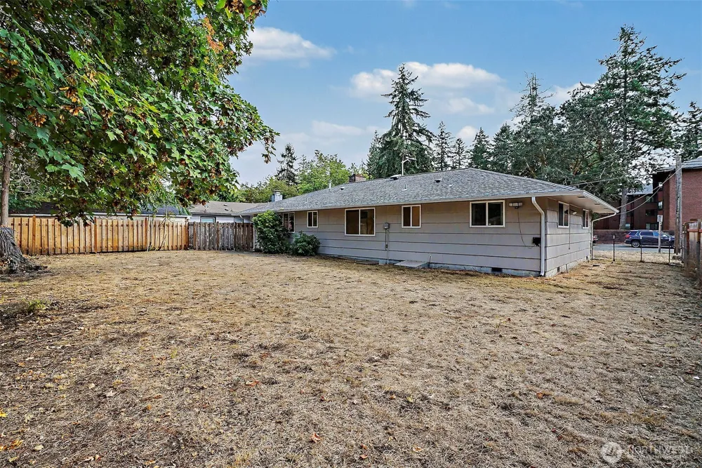 769 121st St S Tacoma, WA 98444