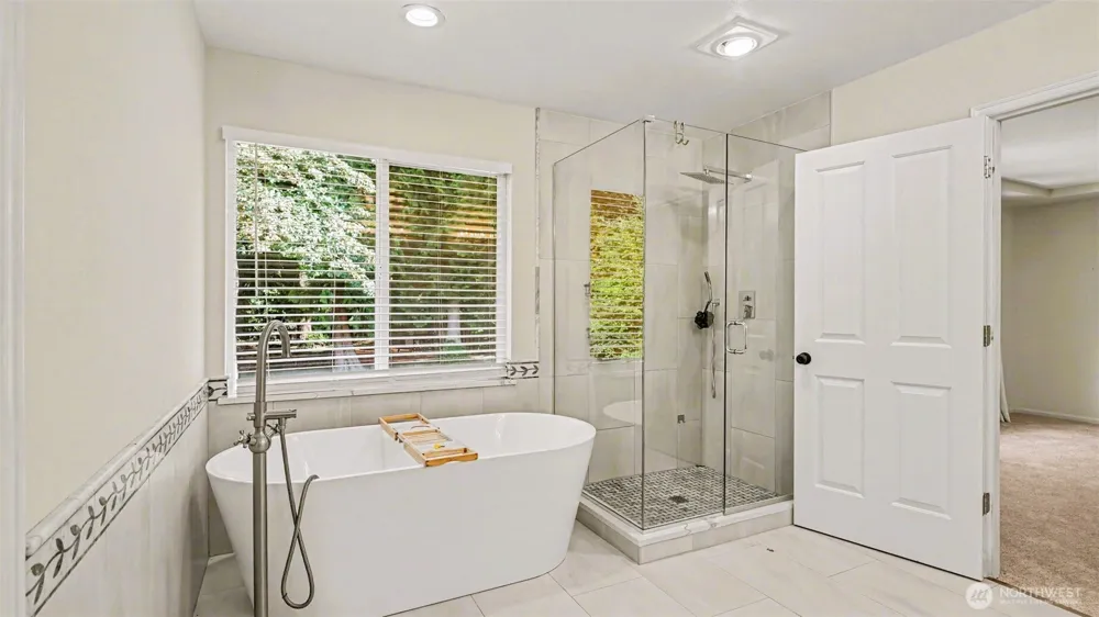 6915 205th Street SE Snohomish, WA 98296