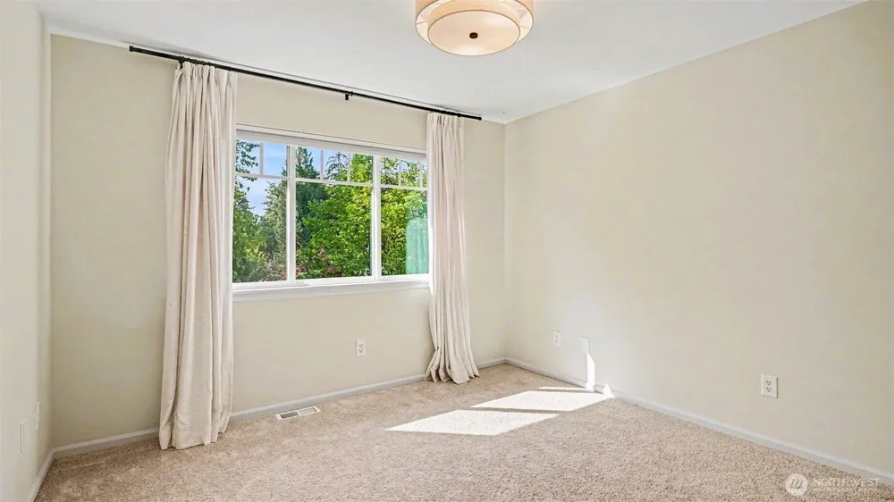 6915 205th Street SE Snohomish, WA 98296