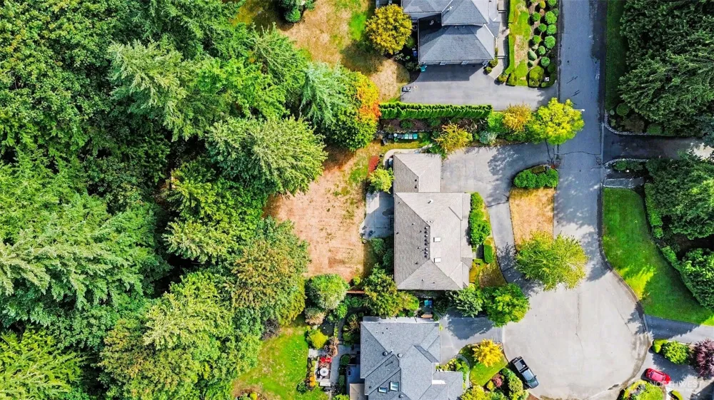 6915 205th Street SE Snohomish, WA 98296