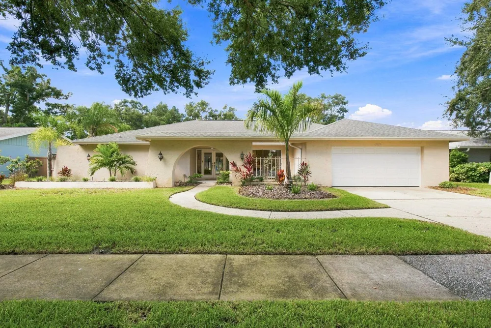 2761 WESTCHESTER DRIVE Clearwater, FL 33761