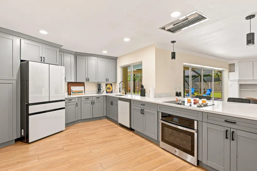 2761 WESTCHESTER DRIVE Clearwater, FL 33761