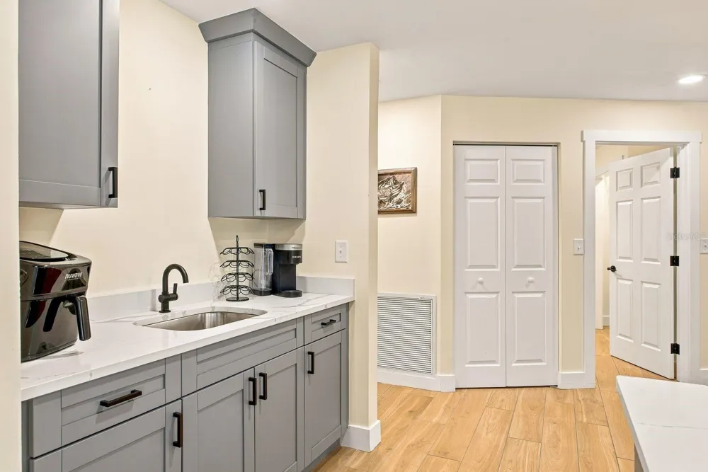 2761 WESTCHESTER DRIVE Clearwater, FL 33761