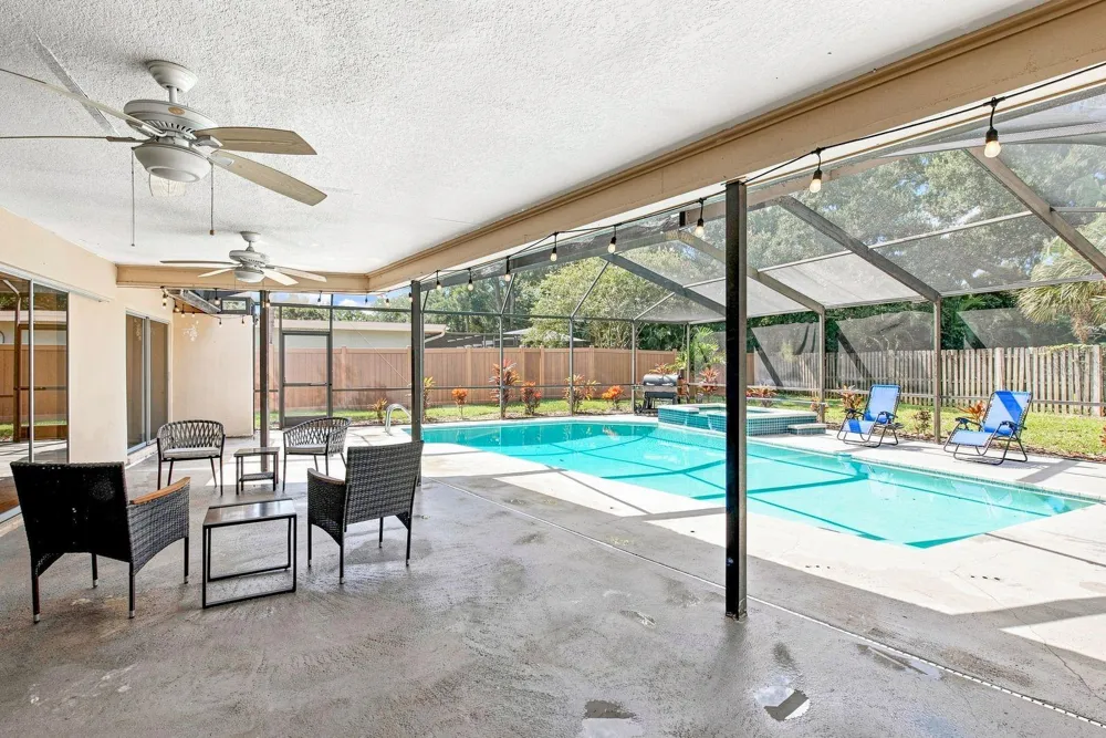 2761 WESTCHESTER DRIVE Clearwater, FL 33761