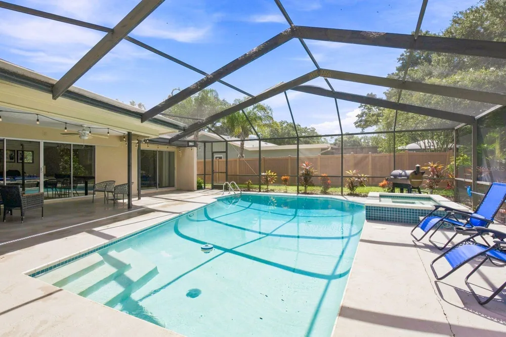 2761 WESTCHESTER DRIVE Clearwater, FL 33761