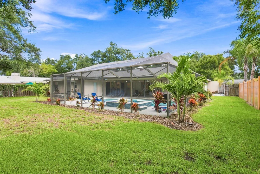 2761 WESTCHESTER DRIVE Clearwater, FL 33761