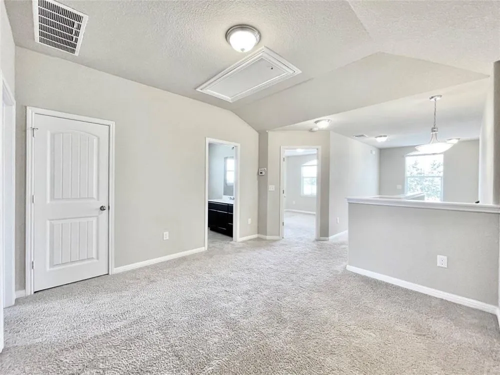 417 Katmai Circle Pflugerville, TX 78660
