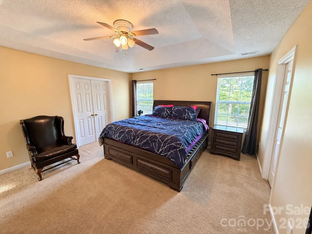 4912 Alenja Lane Raleigh, NC 27616