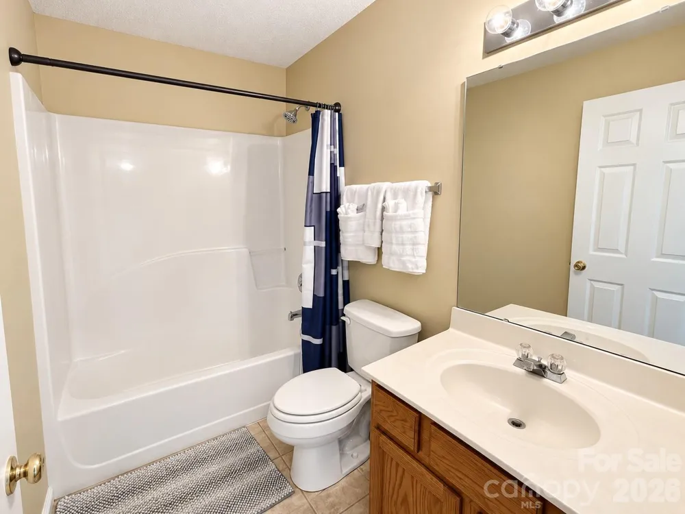 4912 Alenja Lane Raleigh, NC 27616