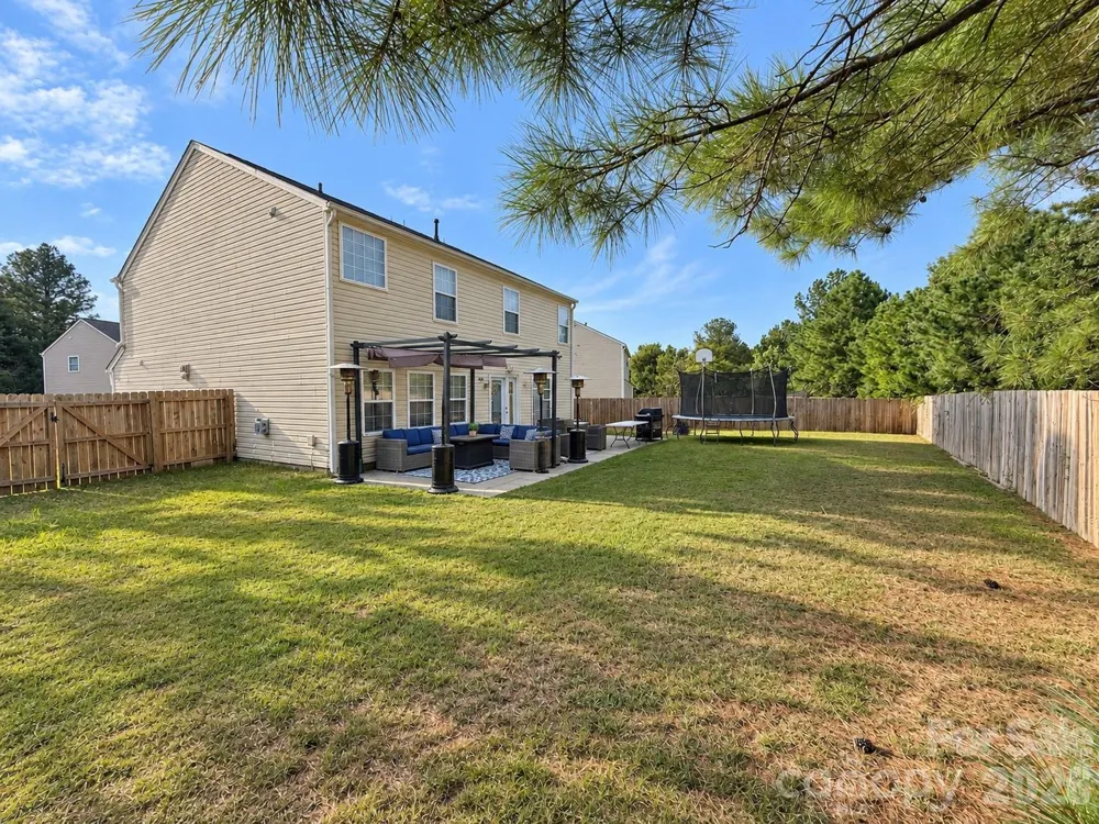 4912 Alenja Lane Raleigh, NC 27616