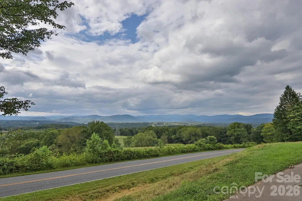3459 Billings Hill Church Road Traphill, NC 28685