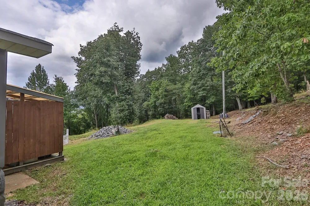 3459 Billings Hill Church Road Traphill, NC 28685