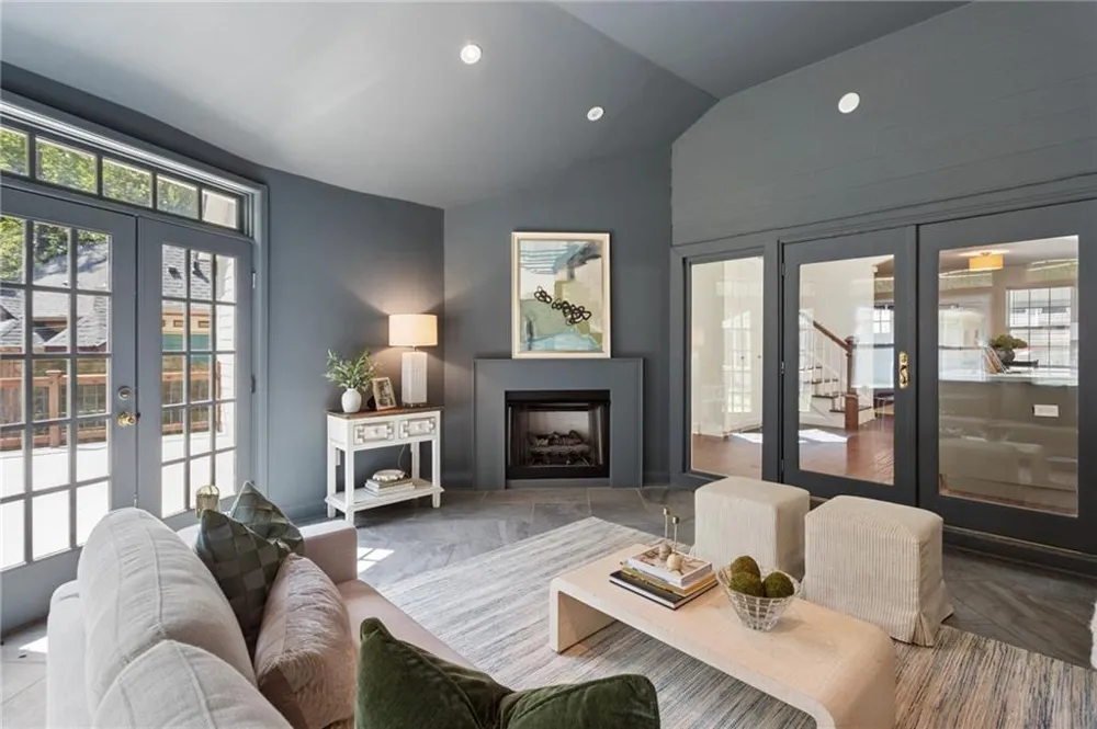 973 Longley Avenue NW Atlanta, GA 30318