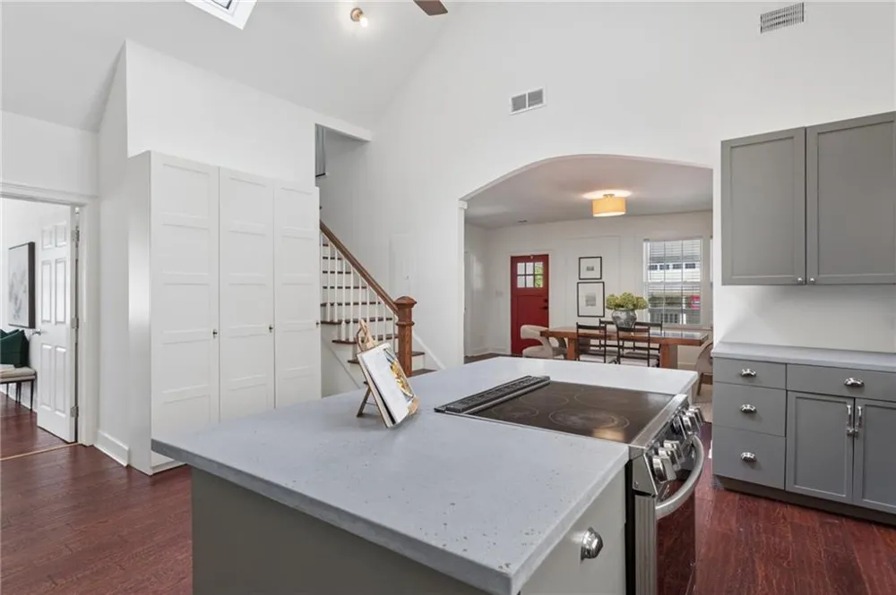 973 Longley Avenue NW Atlanta, GA 30318