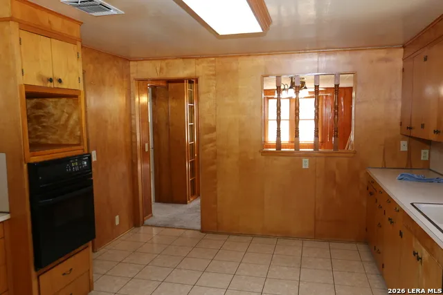 901 Houston Castroville, TX 78009