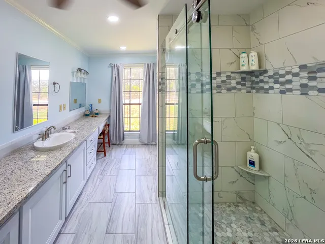 2815 Orange Ln Beeville, TX 78102