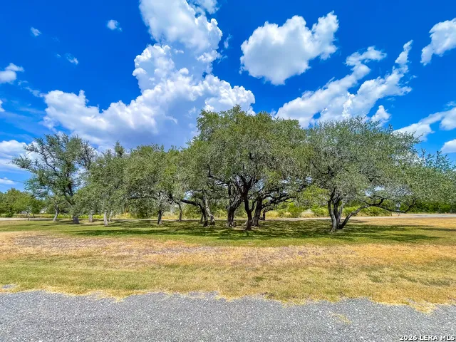 2815 Orange Ln Beeville, TX 78102